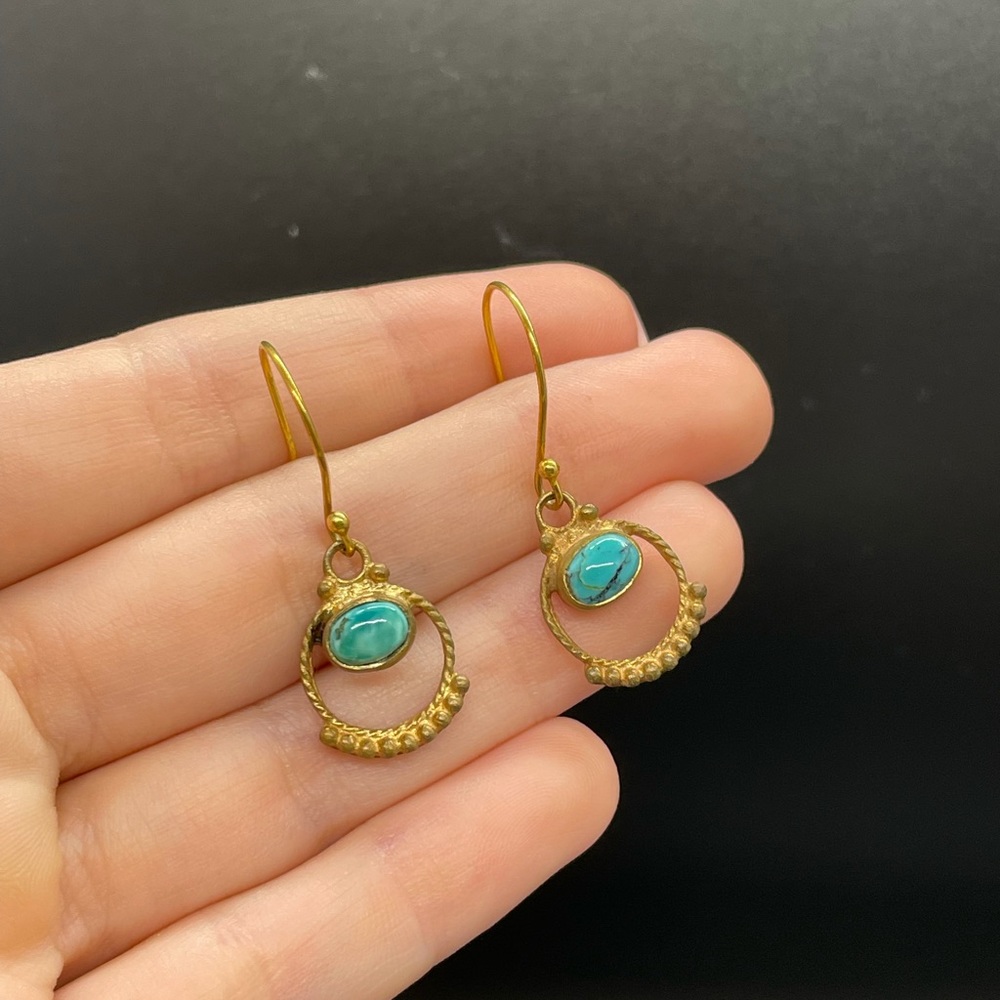 Unique gold and turquoise earrings ✨